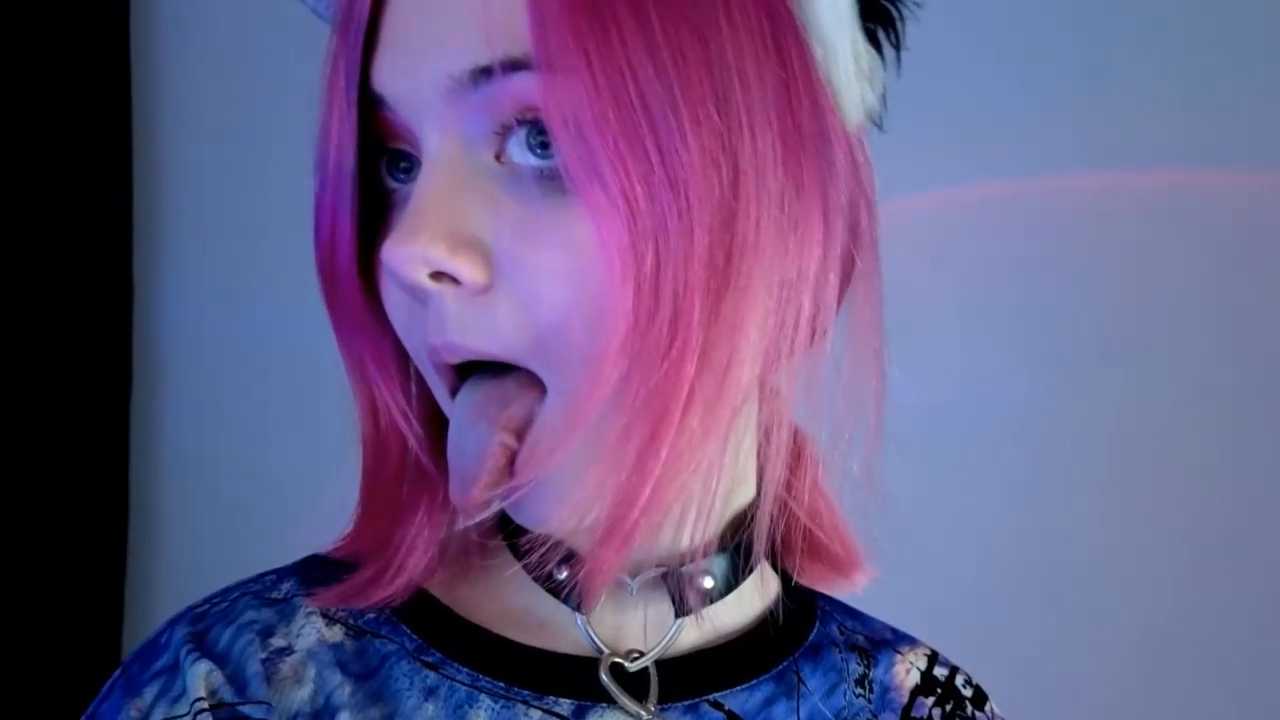 Hikkacat