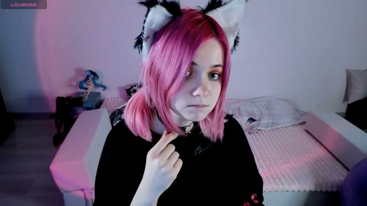 Hikkacat
