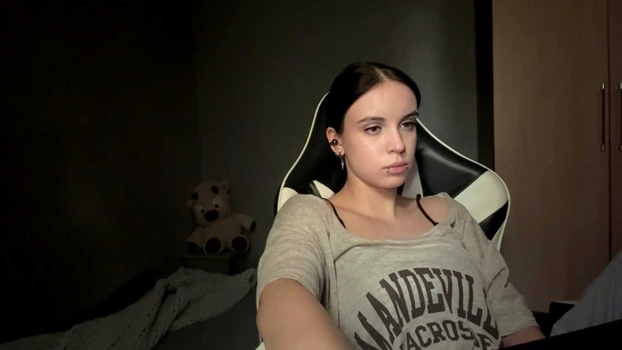 Hisaky Stripchat recording – Oct 23, 2026