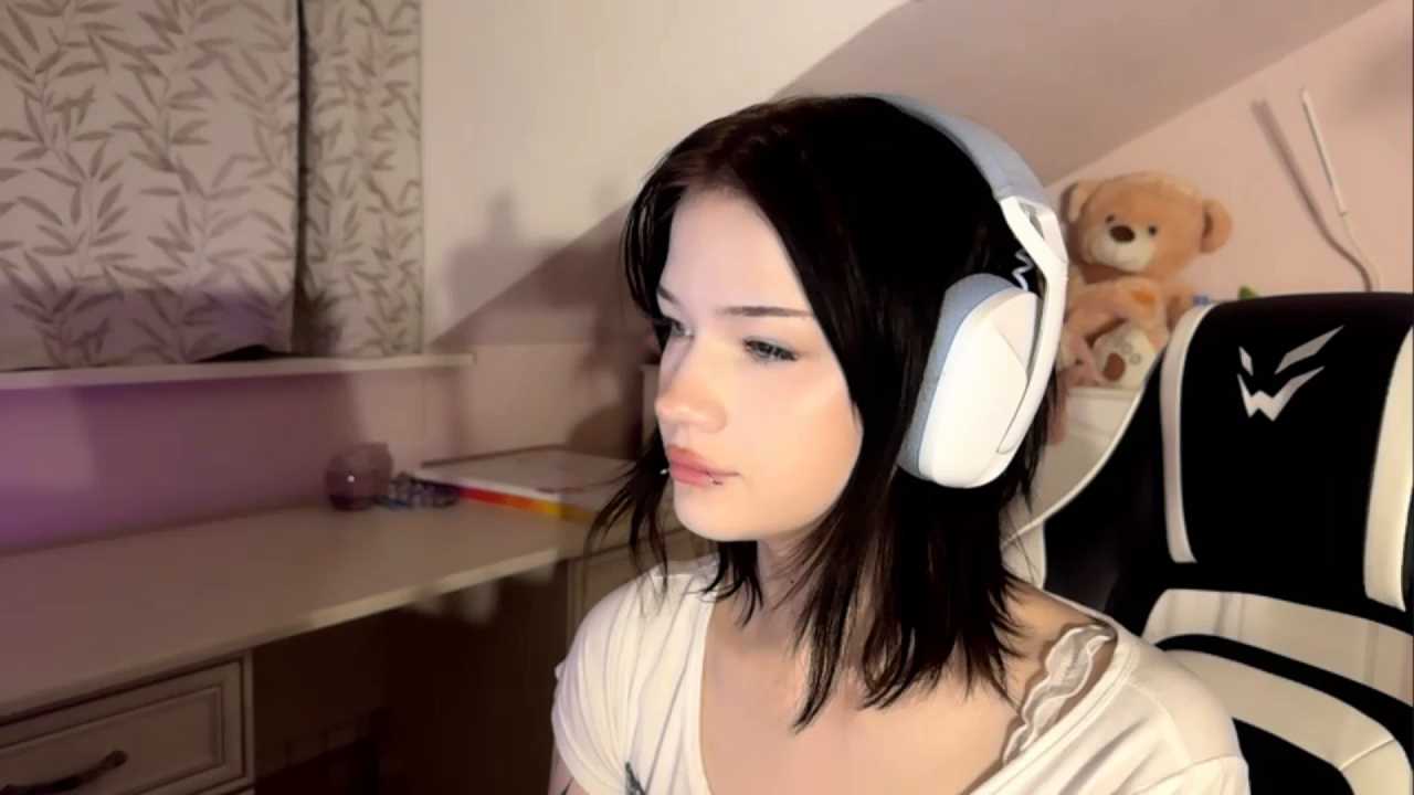 HollieMadrueno