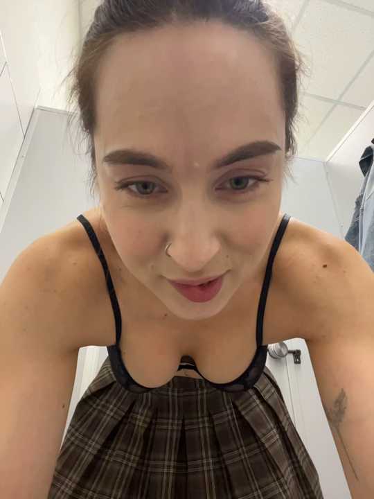 Holly_Play cam recording