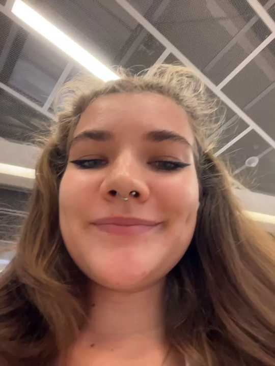 Holy_Tereza cam recording