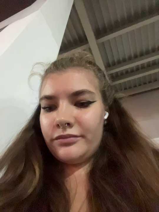 Holy_Tereza cam recording