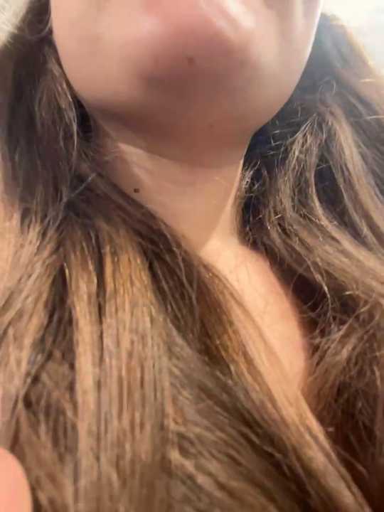 Holy_Tereza Stripchat recording – Oct 14, 2026
