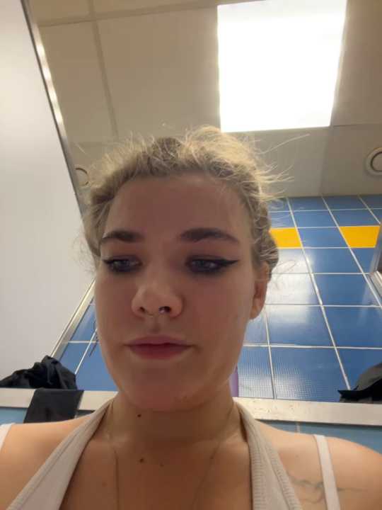 Holy_Tereza cam recording