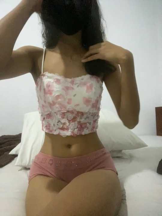 Honey_be_ cam recording