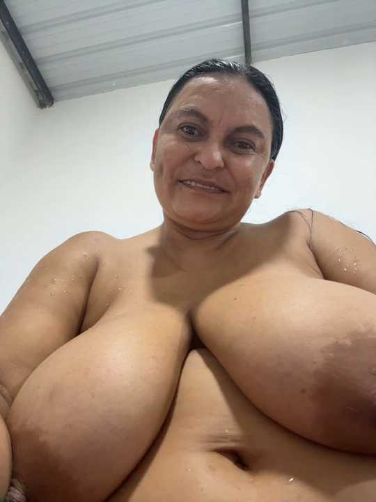 Horny-Mommy-Dirty cam recording