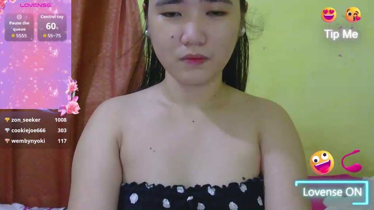 HornyAsian4uxx cam recording