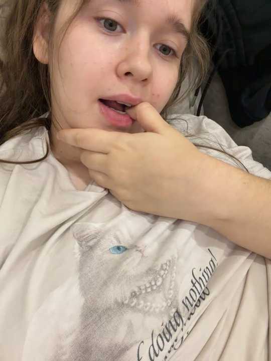 HornyGirlH cam recording