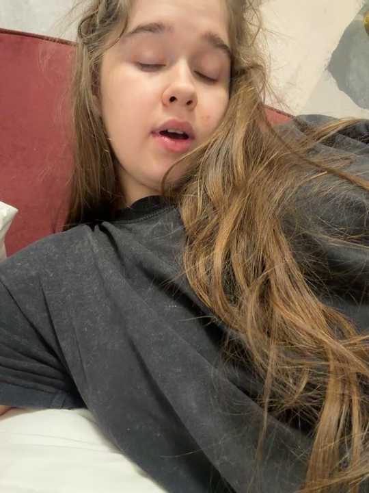 HornyGirlH cam recording