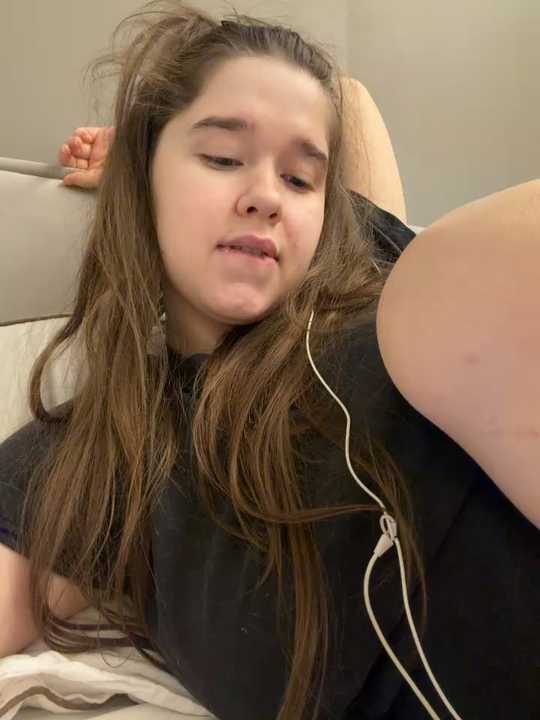 HornyGirlH Stripchat recording – Oct 24, 2026
