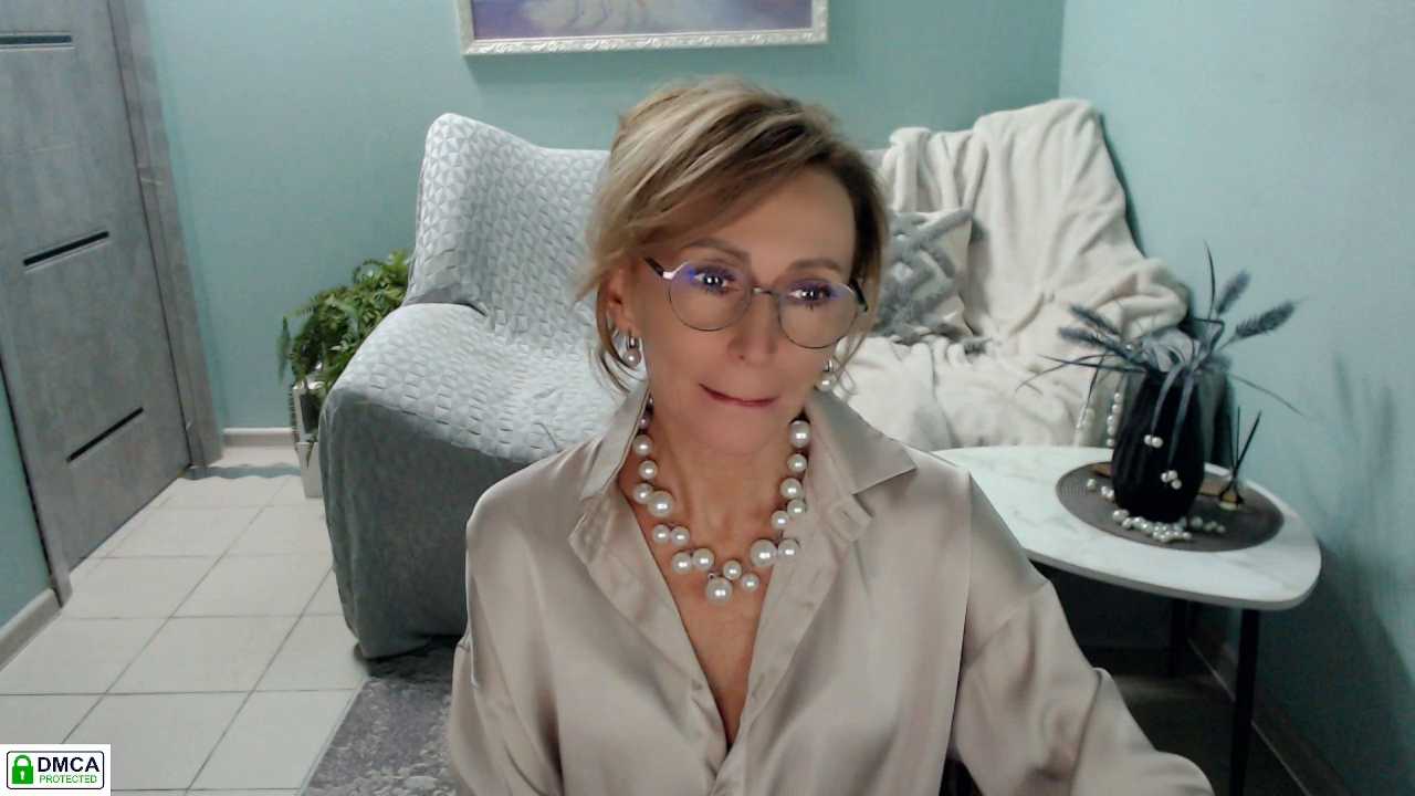 HornyMilf_777