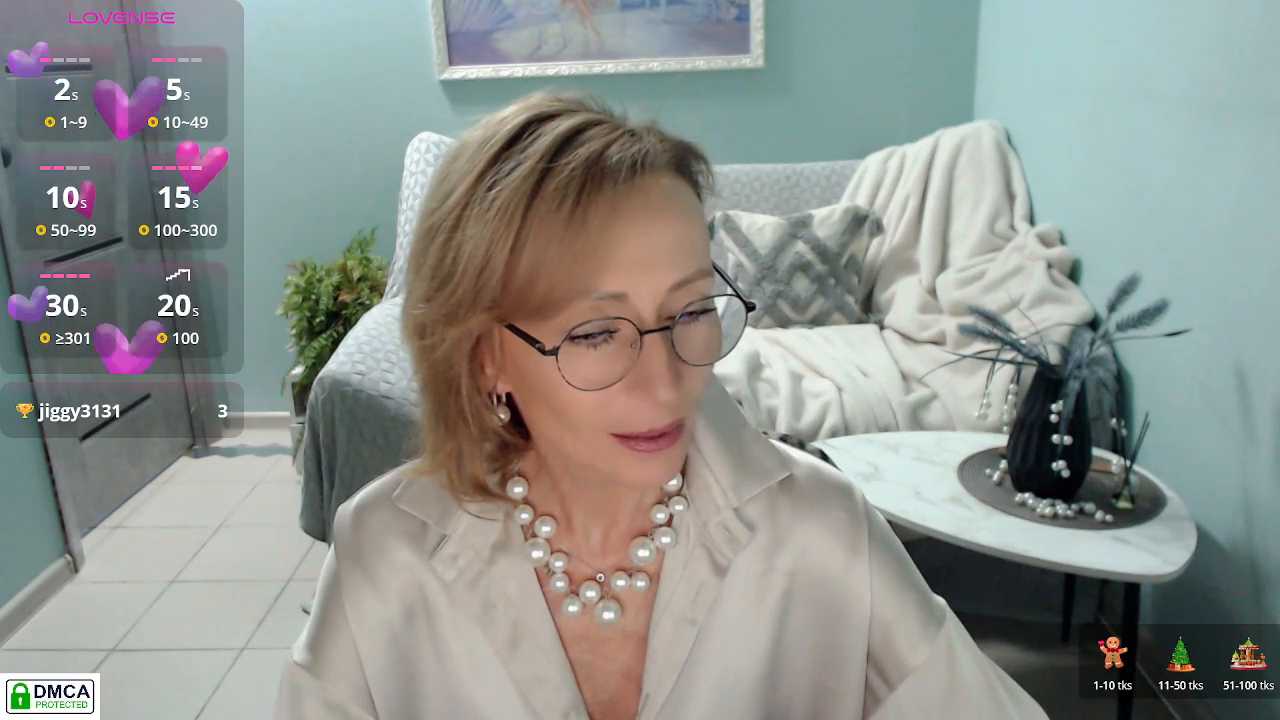HornyMilf_777 cam recording
