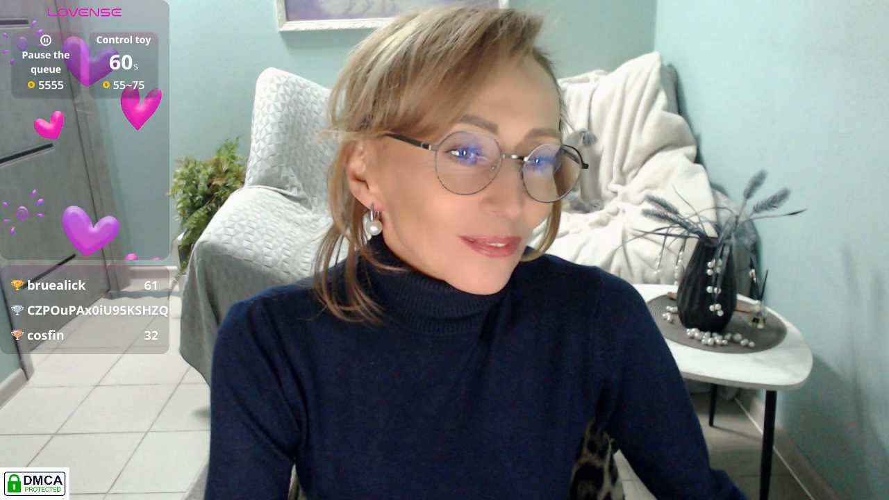 HornyMilf_777 cam recording