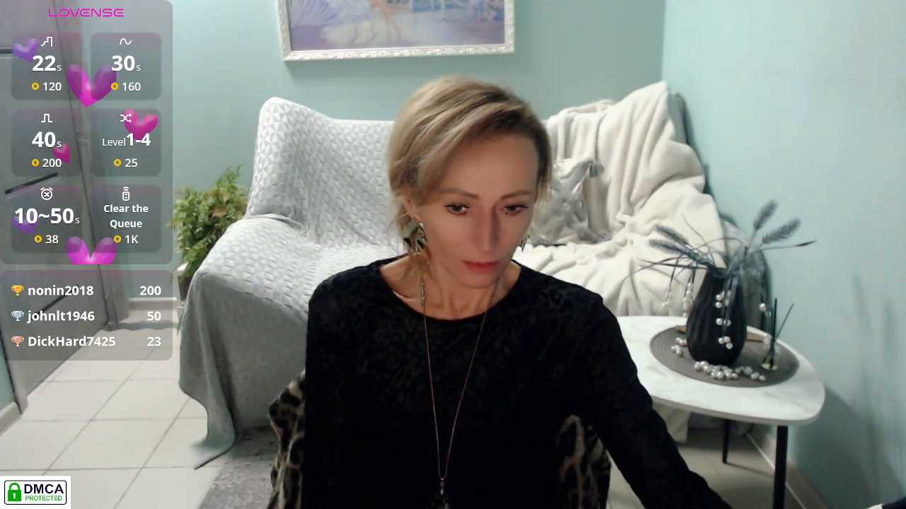 HornyMilf_777 cam recording