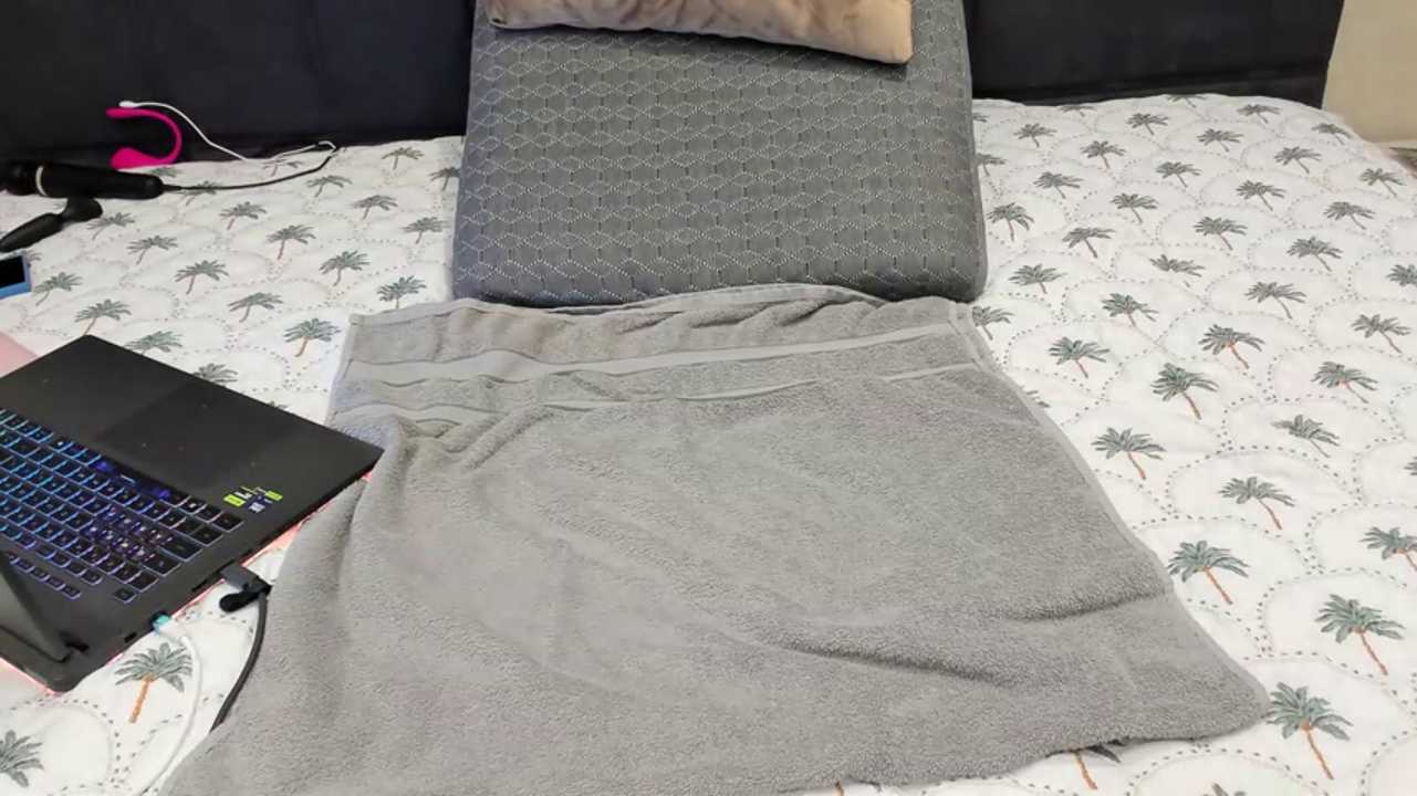Horny_mommy