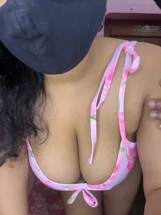 Hot-AngoriBhabhi cam recording