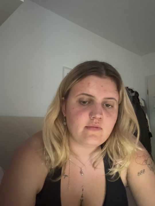 HotGirl01_
