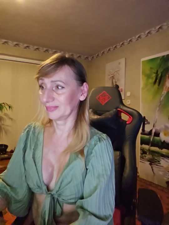 HotLana69 cam recording