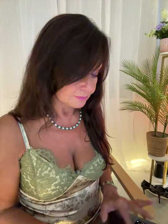 HotLdyllic cam recording