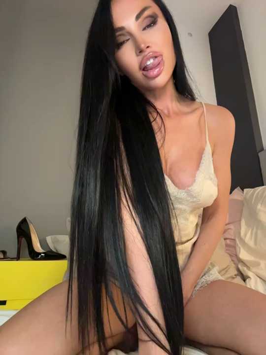 HotNicoleX Stripchat recording – Oct 19, 2026