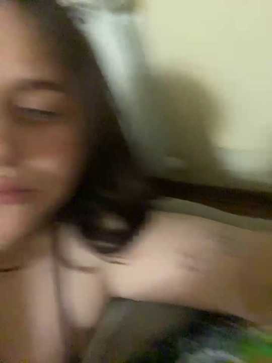 HotQueenDaphne cam recording