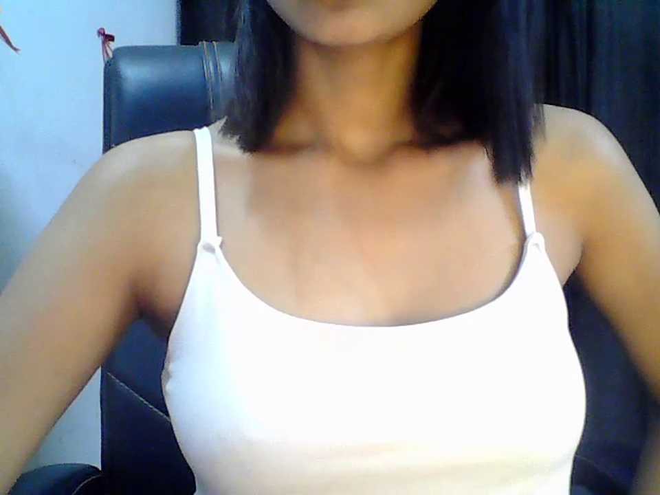 Hot_Deepansi02