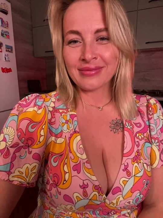Hot_Sexy_Angel