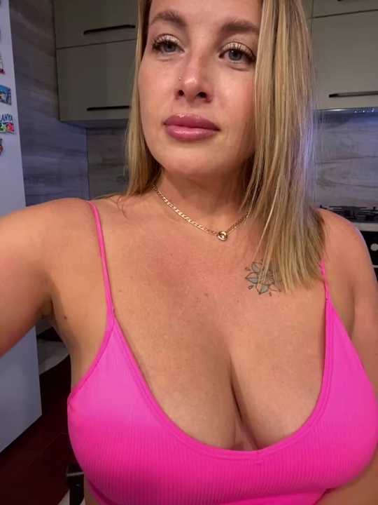 Hot_Sexy_Angel
