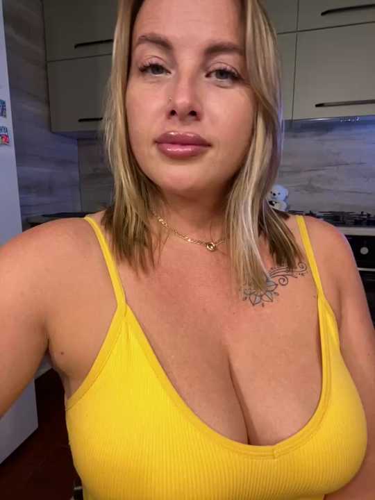 Hot_Sexy_Angel