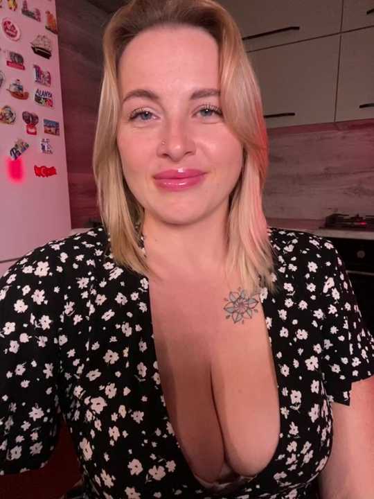 Hot_Sexy_Angel Stripchat recording – Oct 23, 2026