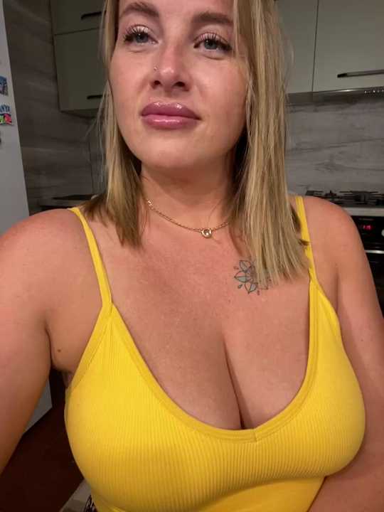 Hot_Sexy_Angel