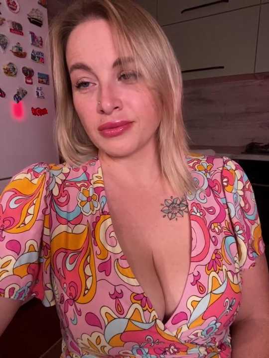 Hot_Sexy_Angel Stripchat recording – Oct 22, 2026