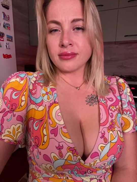 Hot_Sexy_Angel