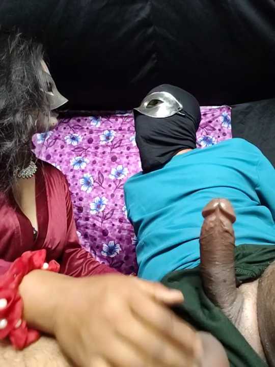 Hotty_Nisha21 cam recording