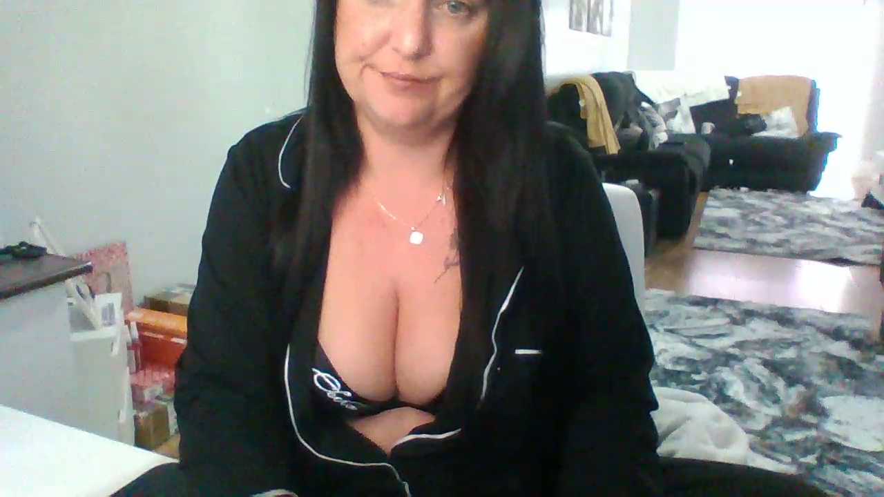 HousewifeAnna cam recording