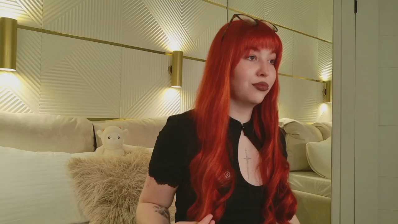 Hyuna_Chapman