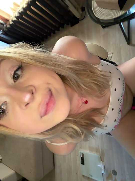 IMHORNYWET cam recording