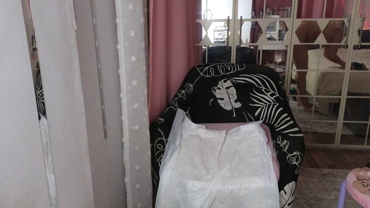 Ina_Your_Queen cam recording
