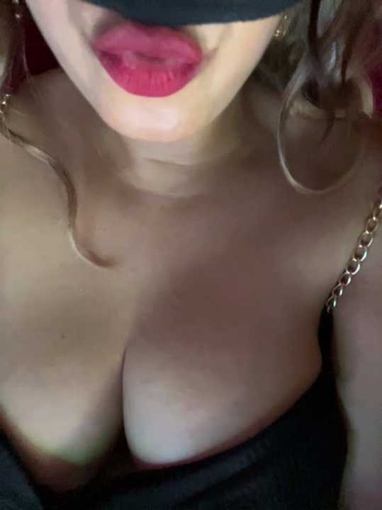 Inaa-Love cam recording