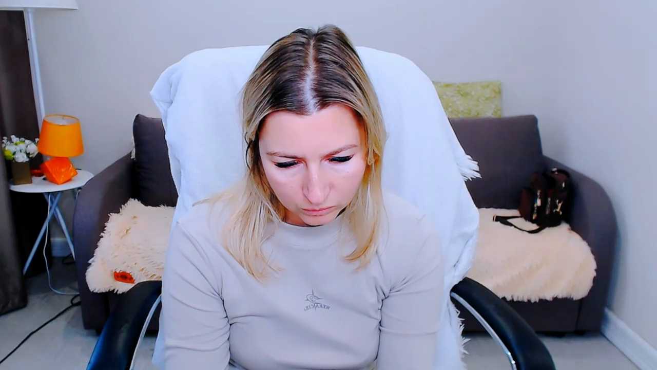 Incredible_Ariela cam recording