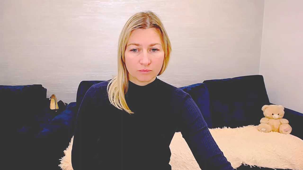 Incredible_Ariela cam recording