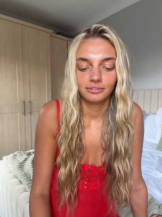 IndiaHughesUkx cam recording
