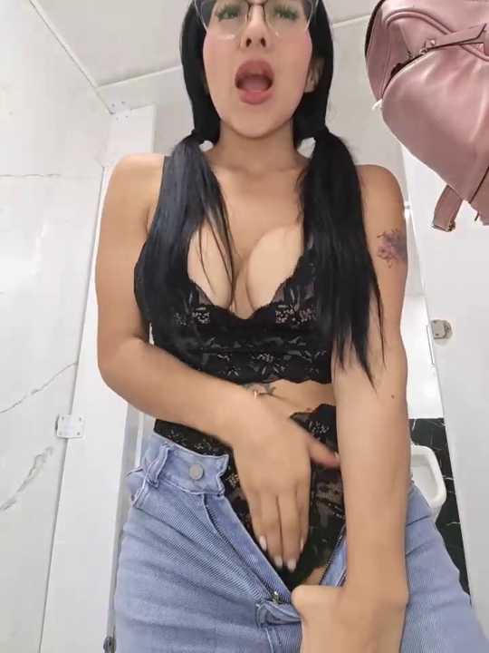 IsabellitaVIP cam recording