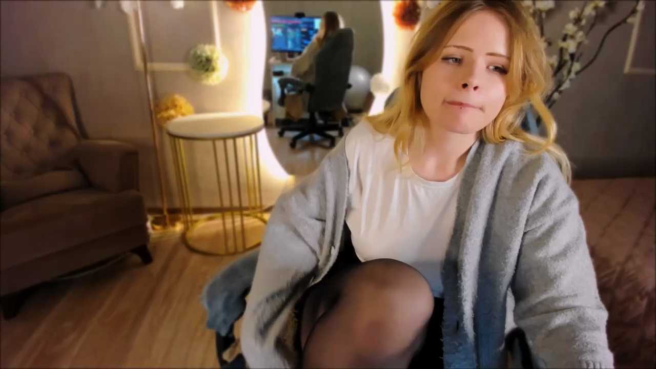 Ivy_Pierce cam recording