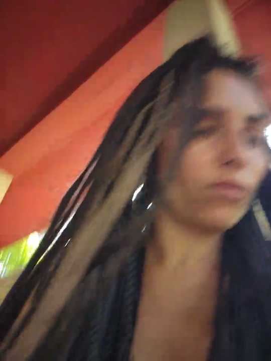 Izabella_Bella cam recording