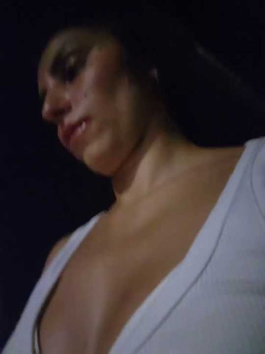 Izabella_Bella