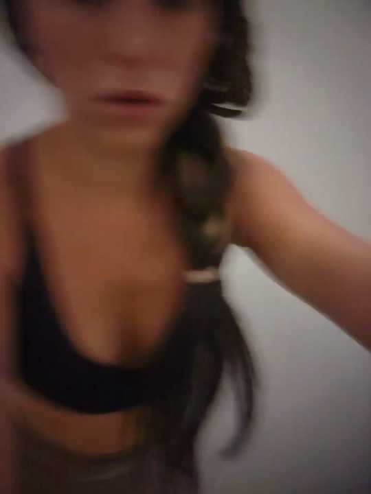 Izabella_Bella cam recording