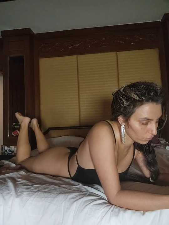 Izabella_Bella