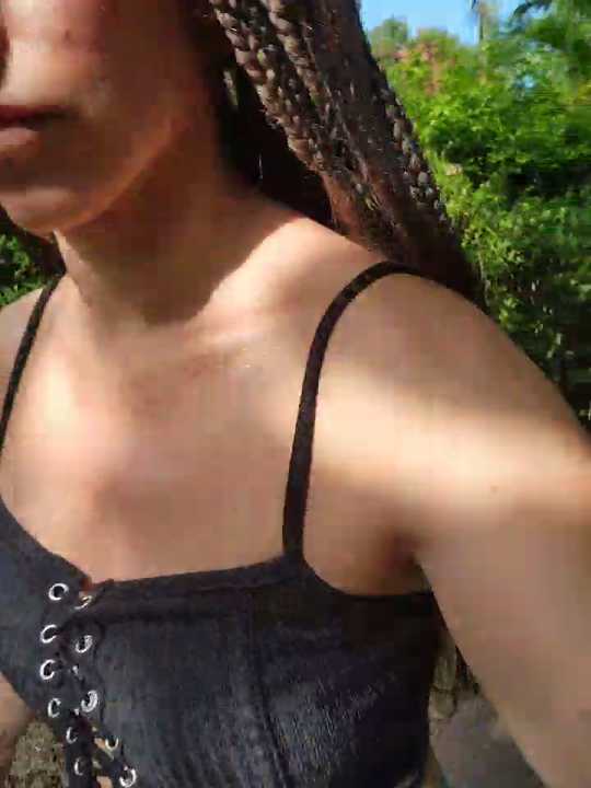 Izabella_Bella cam recording